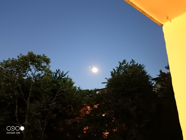 Doogee S98 strapatelefon teszt 65